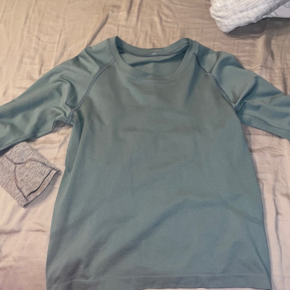 Lululemon swiftly tech long sleeve
